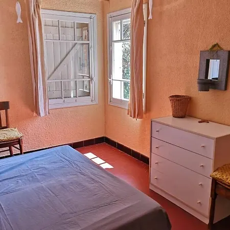 Villa Lei Roucas, La Fossette,proche Plage ,vue Mer,12 P Le Lavandou