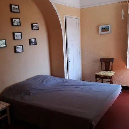 Lei Roucas, La Fossette,proche Plage ,vue Mer,12 P Villa